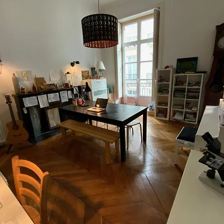 Appartement haussmannien 135 m à Nantes * Nantes